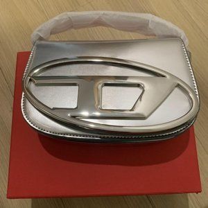Diesel 1DR Shoulder Bag in Nappa Leather Sliver
